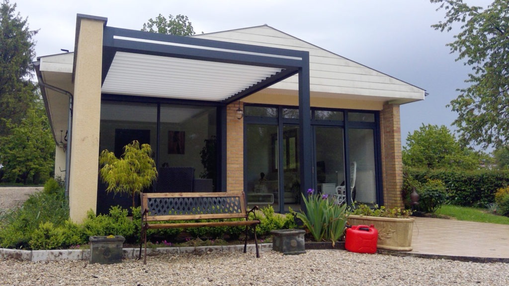 Pergola-bioclimatique-lux-ventury-art-home-alu